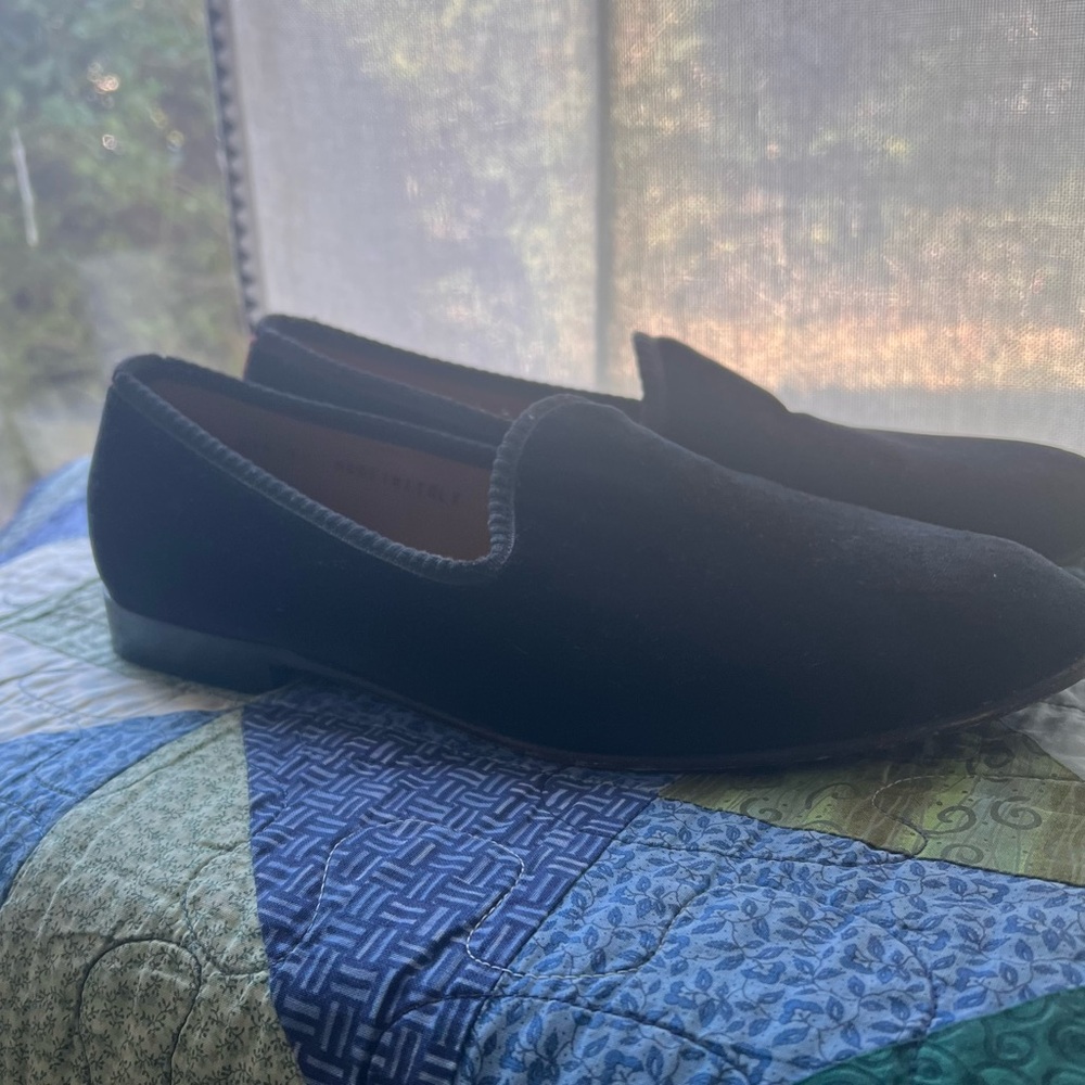 DEL TORO BLACK VELVET MEN’S SLIPPERS SIZE 9.5